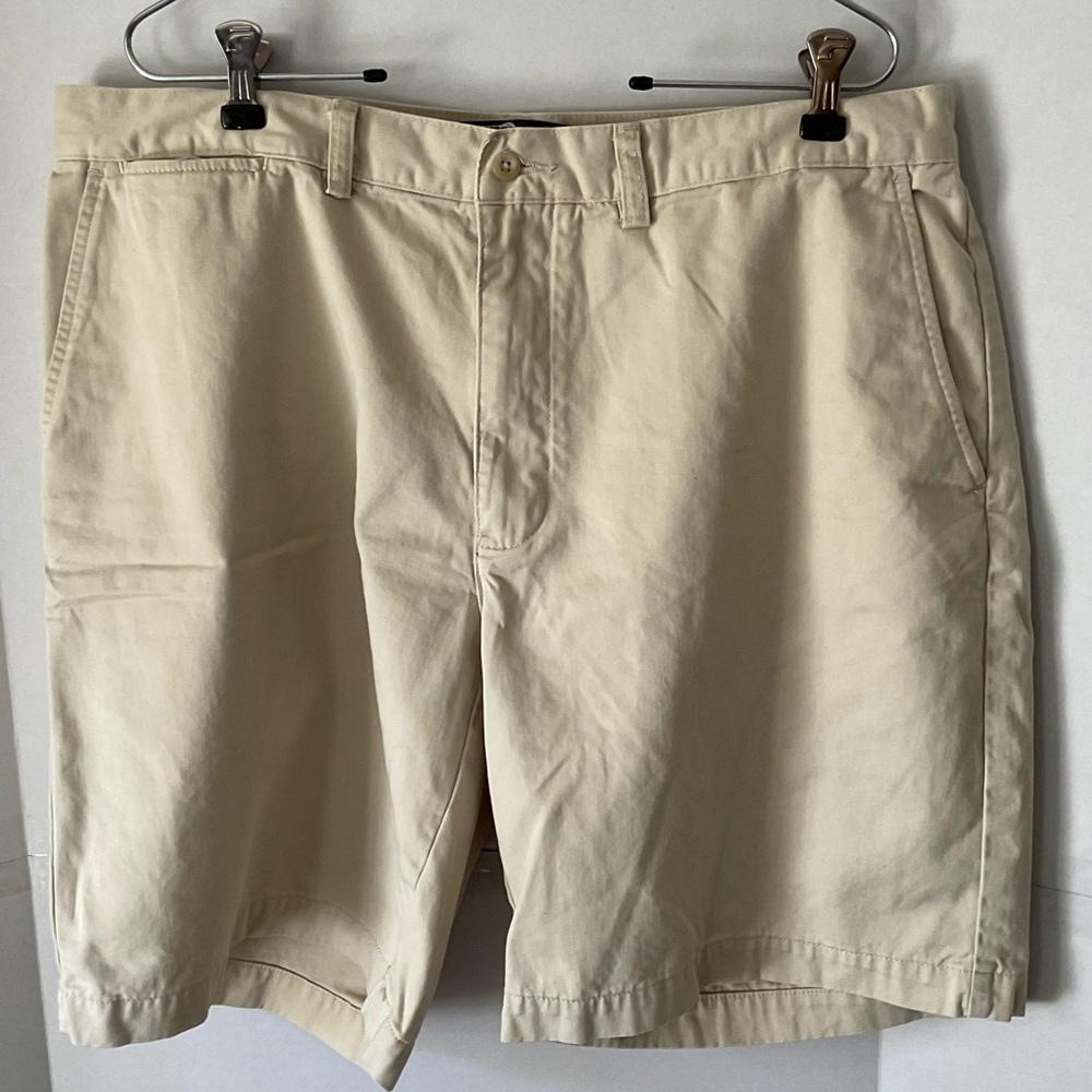 Polo by Ralph Lauren Cream Flat Front Chino Shorts 38 prospect short
